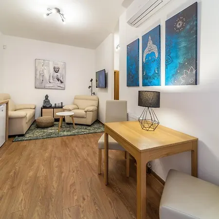 Апартаменты Aviatik *