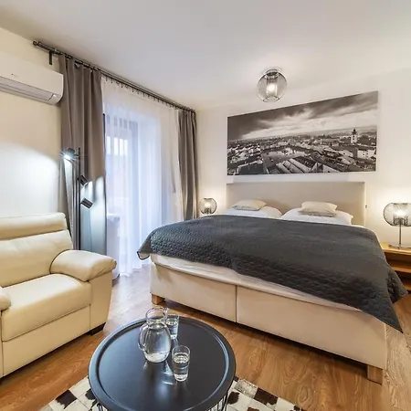 Aviatik Ческе-Будеёвице