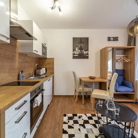 Апартаменты Aviatik